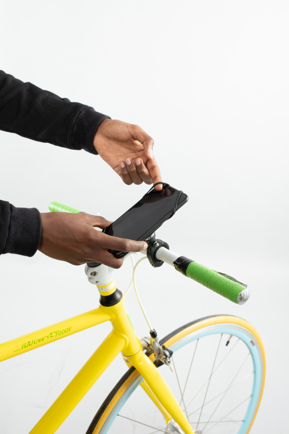 Mobilize Universal Smartphone Bike Holder - Afbeelding 13